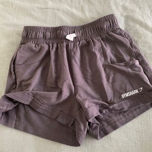 gymshark workout shorts!! in great condition, size S!